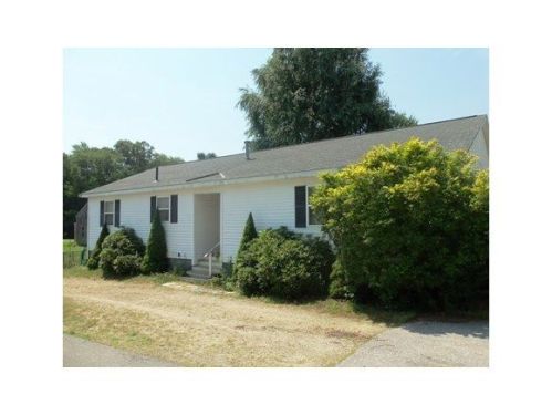 198 Main St, Seabrook, NH 03874-4673