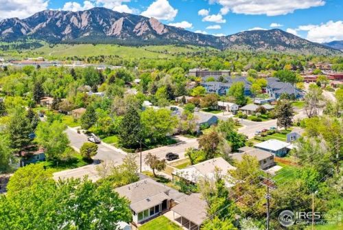 2945 Moorhead Ave, Boulder, CO 80305-3342