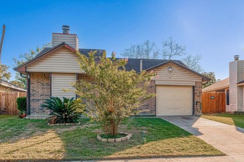 1422 Goswell Ln, Channelview, TX 77530-2247