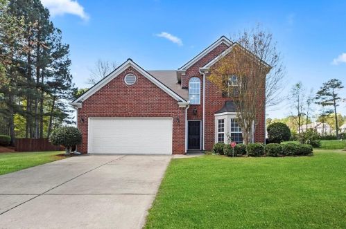 271 Ivy Manor Dr, Marietta, GA 30064-5140