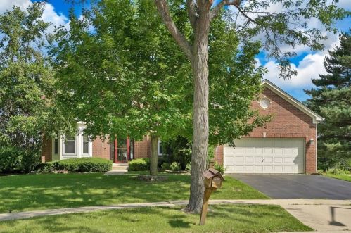 231 Summerdale Ln, Barrington Hills, IL 60102