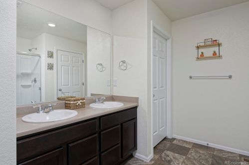 1821 Jade Ave, Denver CO 80603-5867 exterior