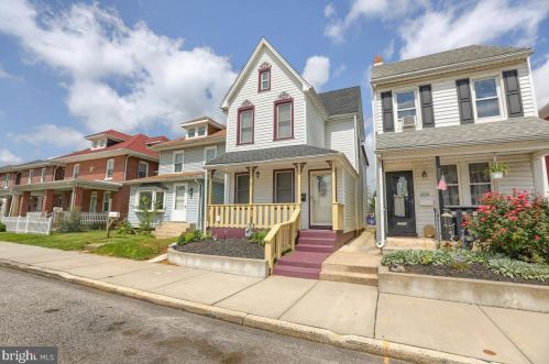 1731 Monroe St, York, PA 17404-5427