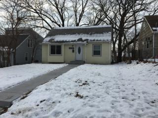 833 25th Ave, Minneapolis MN  55414-2661 exterior