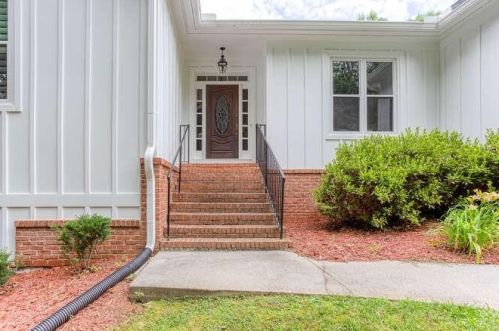1497 Rucker Cir, Holly Springs, GA 30188-2133