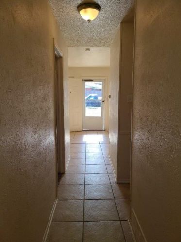 7205 Merry Ln, Fort Worth TX  76112-3401 exterior