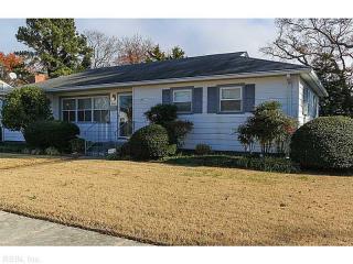 8448 Capeview Ave, Norfolk VA  23503-4142 exterior
