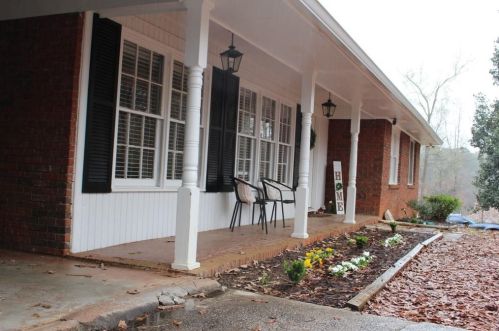 1313 Lakewood Dr, Conyers, GA 30013-1229