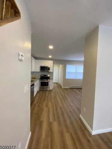 8 York St, Paterson NJ  07524-1917 exterior