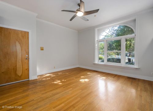 2220 Sedgwick St, Chicago, IL 60614-3809
