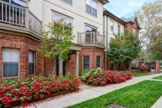 49 Victorian Gate Way, Columbus, OH 43215-1683