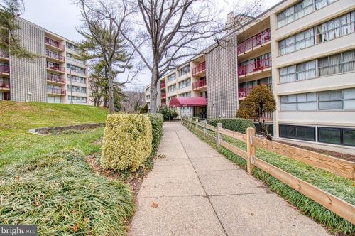 9203 New Hampshire Ave, Silver Spring, MD 20903-3628