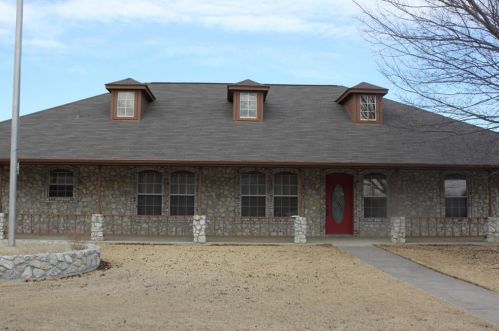 2142 Hamilton Dr, Argyle TX  76226-1563 exterior