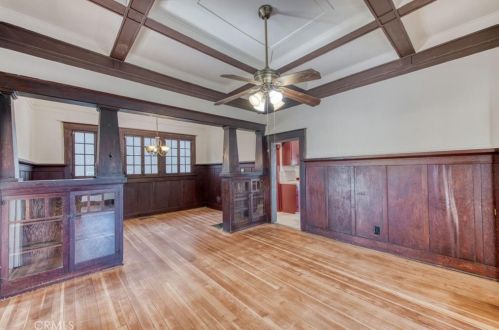 239 College Ave, Fresno, CA 93701-1708