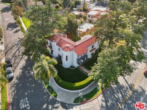 958 Mountain St, Glendale CA  91202-1046 exterior