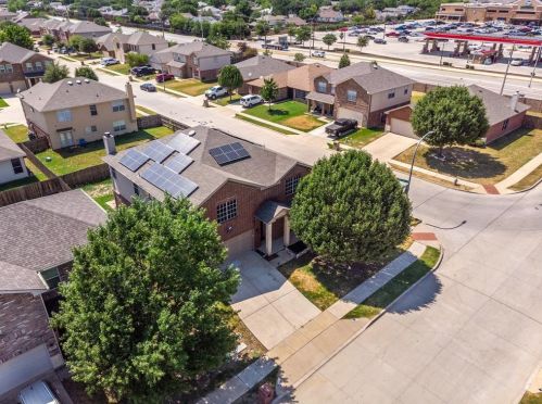 8677 Boswell Meadows Dr, Fort Worth TX  76179-4361 exterior