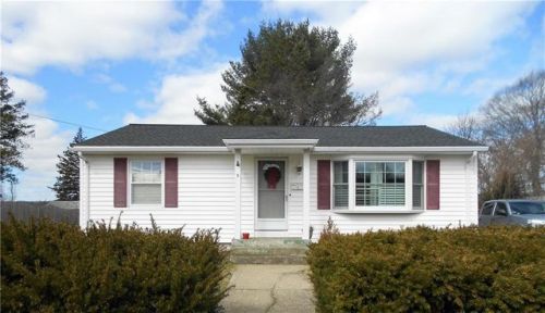 5 Rowena Dr, Providence, RI 02919-3415