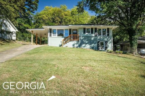 2772 Dearwood Dr, Atlanta, GA 30315-8912