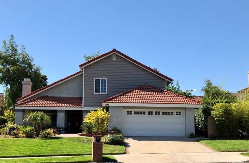 3045 Kilaine Dr, Simi Valley, CA 93063-1529