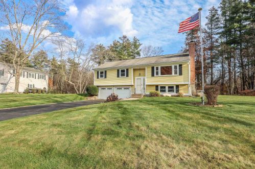 53 Musket Dr, Nashua, NH 03062-1442