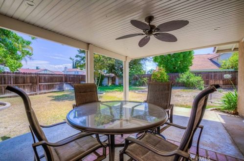 9214 Middlefield Dr, Riverside CA  92508-6261 exterior
