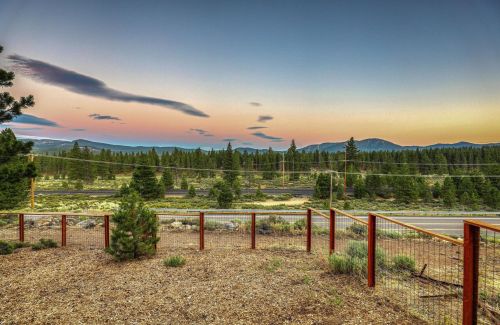 12211 Highland Ave, Truckee CA  96161-1722 exterior