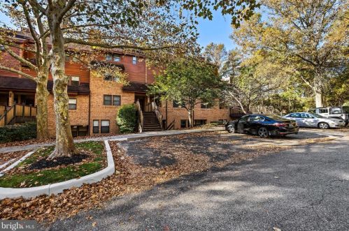 7505 Weather Worn Way, Columbia MD  21046-2514 exterior