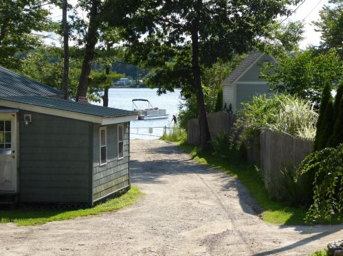 83 Webster Ave, Pelham, NH 03076-2832
