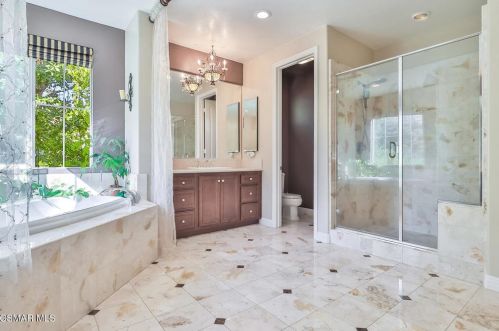 3961 Eagle Flight Dr, Simi Valley CA  93065-0222 exterior