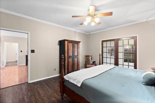 206 Deep Dl Ln, Conroe TX  77304-7208 exterior