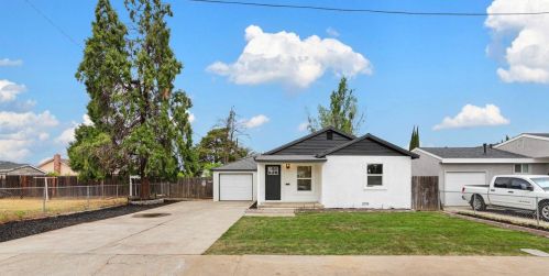 633 Joaquin St, Manteca, CA 95337-4414