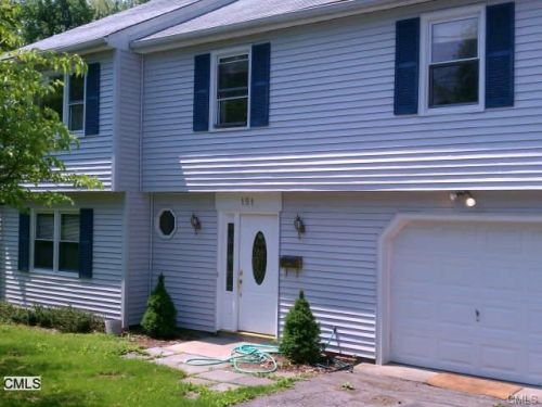 151 Dry Hill Rd, Norwalk, CT 06851-3221