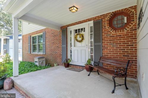 181 Berrywood Dr, Severna Park MD 21146-2030 exterior