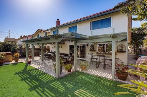 14912 Elm Ave, Irvine CA  92606-2611 exterior