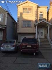 229 Pine St, Elizabeth, NJ 07206-1911