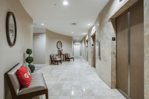 1505 Elm St, Dallas TX  75201-3530 exterior
