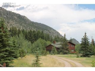 450 Shetland St, Bellvue, CO 80512-9432
