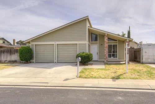 1178 Edison St, Manteca, CA 95336-3810