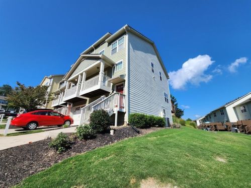 2010 Liberty Ct, Atlanta, GA 30318-9379