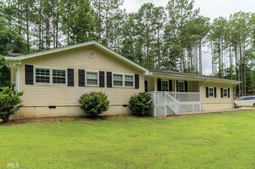 747 Cross Plains Hulett Rd, Carrollton, GA 30116-9072