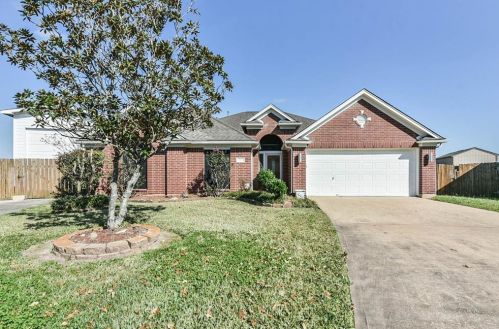901 Park Green Dr, Deer Park, TX 77536-2863