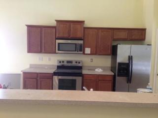 11638 Village Pond Dr, Charlotte, NC 28278-7676