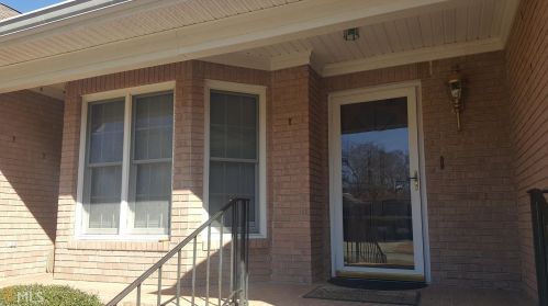 101 Sandtrap Way, Warner Robins, GA 31088-7507