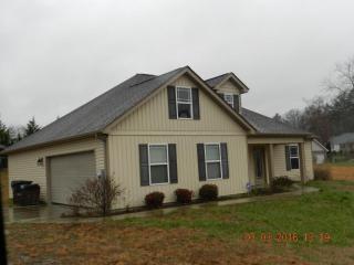 42 Lost Creek Dr, Ringgold, GA 30736-8959