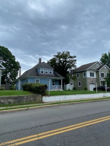 332 River Ave, Point Pleasant Beach, NJ 08742-2525