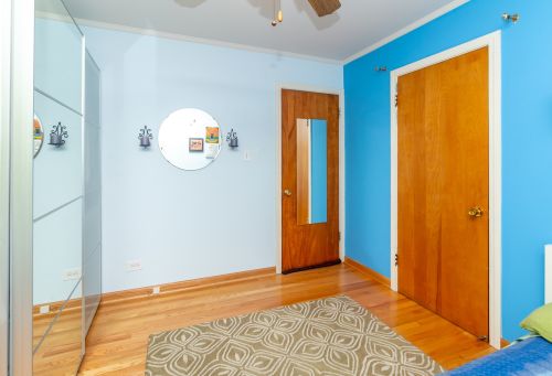7908 Nora Ave, Niles IL  60714-3216 exterior
