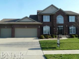 3903 Rockledge Rd, Bloomington, IL 61705-8742