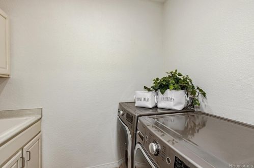27346 Jamison Cir, Denver CO  80016-2550 exterior