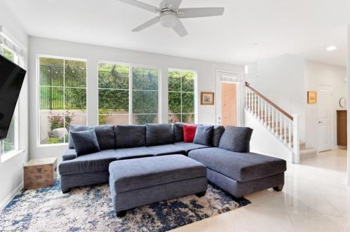 1359 Dolomite Way, San Marcos CA  92078-2824 exterior