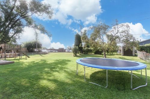 442 Cochise Ct, Carol Stream IL  60188-1516 exterior